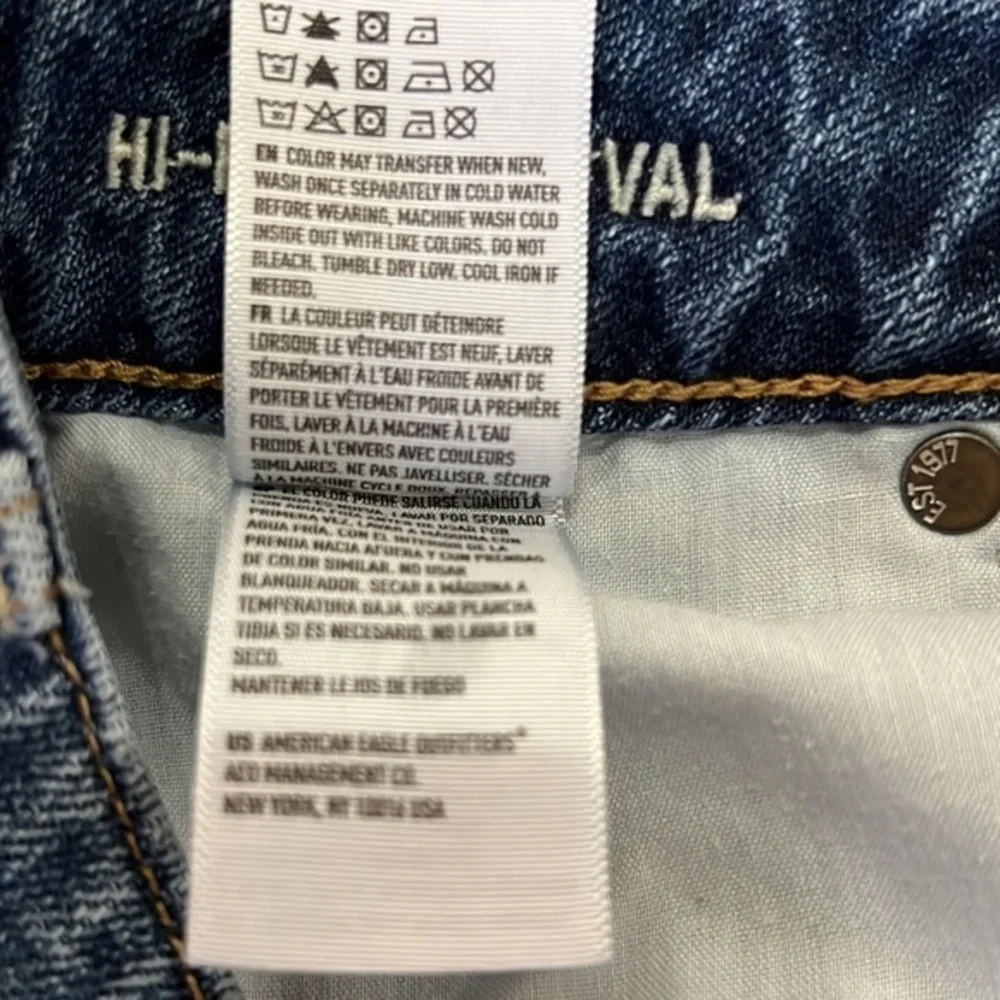 American Eagle Outfitters‎ Hi Rise Festival Destroyed Cuffed Jean Shorts Size 8